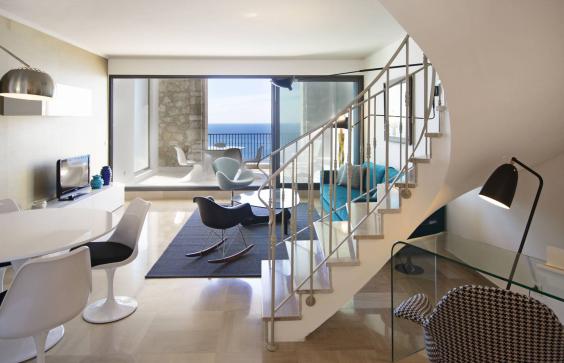 Аренда апартаментов в Ницце в престижной резиденции напротив моря, Кап де Нис