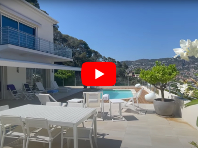 Contemporary Villa in Cap de Nice overlooking Cap Ferrat between the forest and the sea, 5 bedrooms