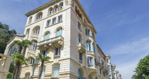 Продажа квартиры роскошном паласе Belle epoque