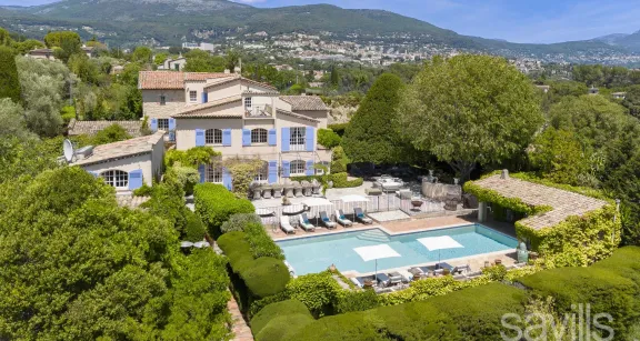 An exceptional estate in the heart of Provence — real estate on the French Riviera — photo 1