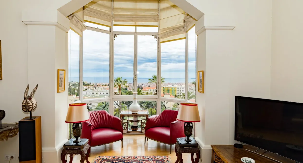 Apartment with panoramic view and dominating sea and city — real estate on the French Riviera — photo 7