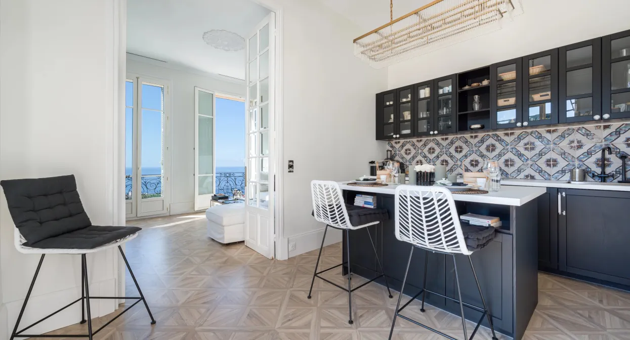 Unique penthouse with terraces and sea views — real estate on the French Riviera — photo 75
