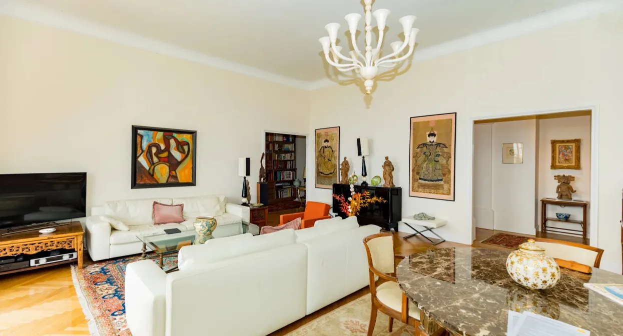 Apartment with panoramic view and dominating sea and city — real estate on the French Riviera — photo 17