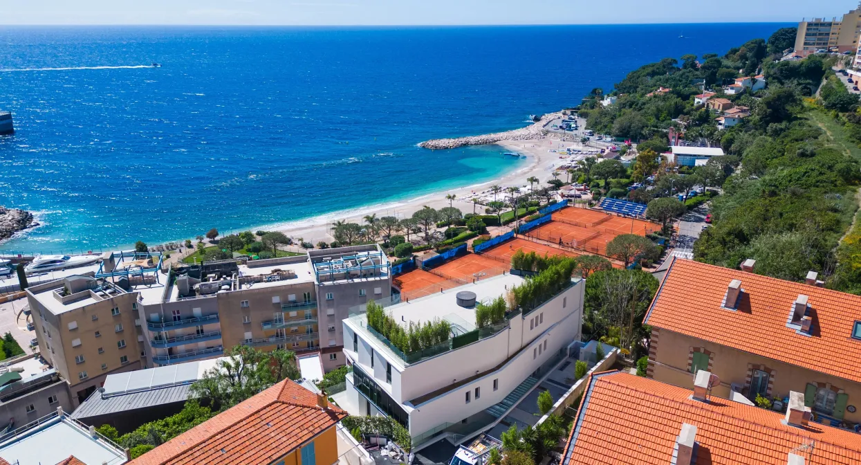 New Four-Bedroom Apartment – Within Walking Distance of the Beaches and Monaco — real estate on the French Riviera — photo 1