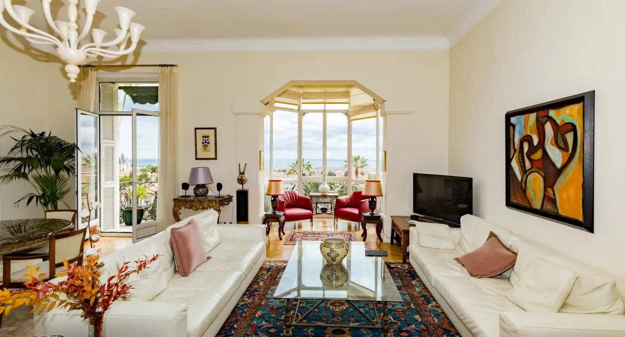 Apartment with panoramic view and dominating sea and city — real estate on the French Riviera — photo 2
