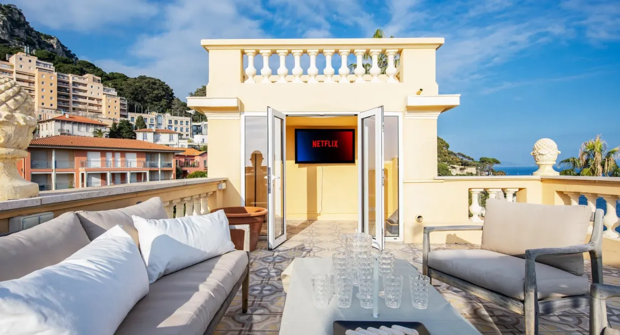 Unique penthouse with terraces and sea views — real estate on the French Riviera — photo 56