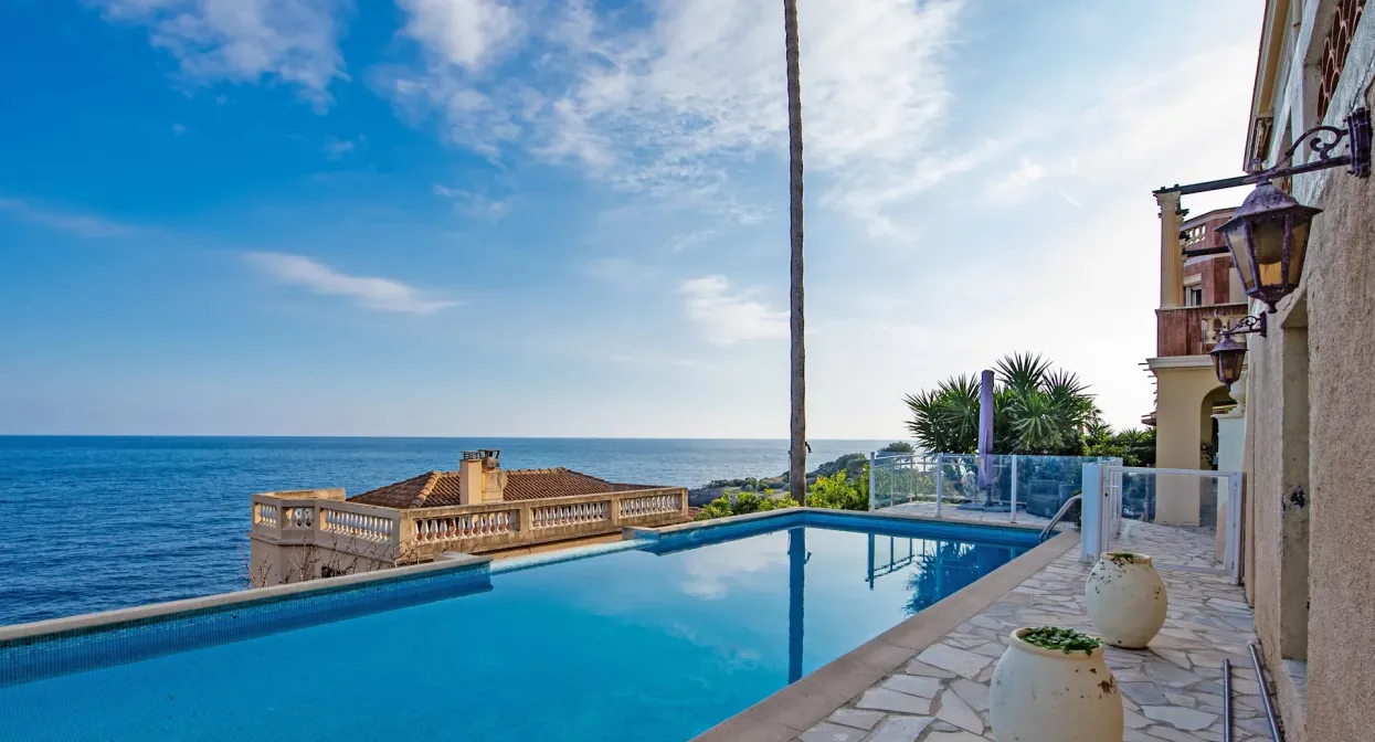 Unique penthouse with terraces and sea views — real estate on the French Riviera — photo 58