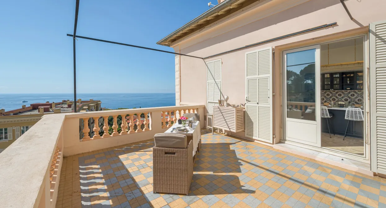 Unique penthouse with terraces and sea views — real estate on the French Riviera — photo 71