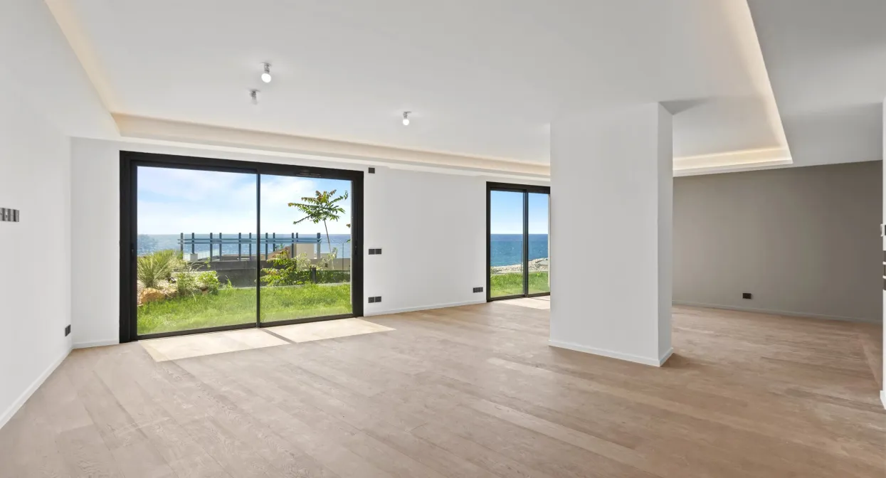 New Four-Bedroom Apartment – Within Walking Distance of the Beaches and Monaco — real estate on the French Riviera — photo 3