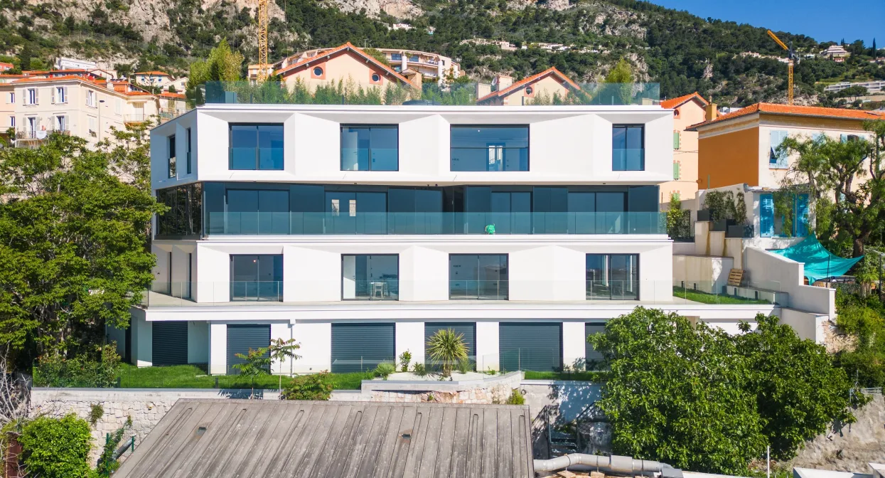 New Four-Bedroom Apartment – Within Walking Distance of the Beaches and Monaco — real estate on the French Riviera — photo 2