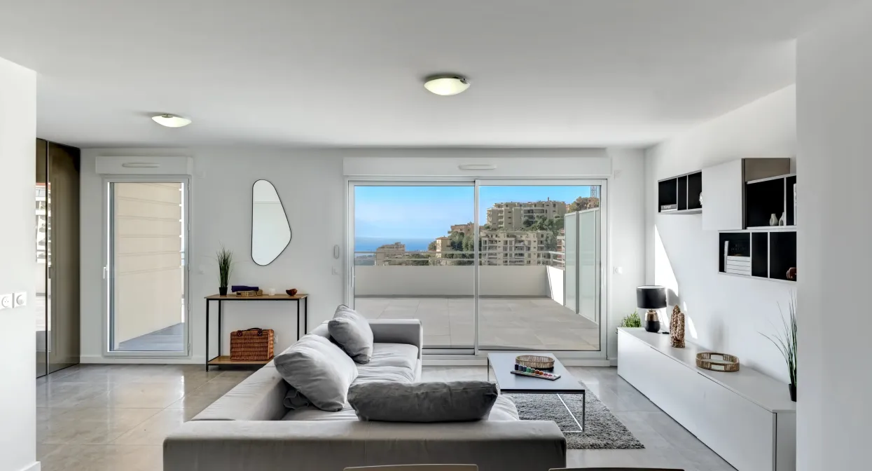 Prestigious apartment with sea view close to Monaco — real estate on the French Riviera — photo 3