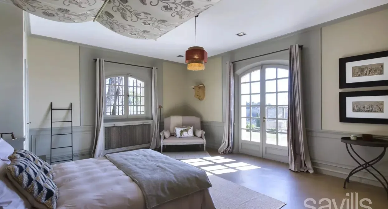 An Exceptional Provençal Bastide — real estate on the French Riviera — photo 17