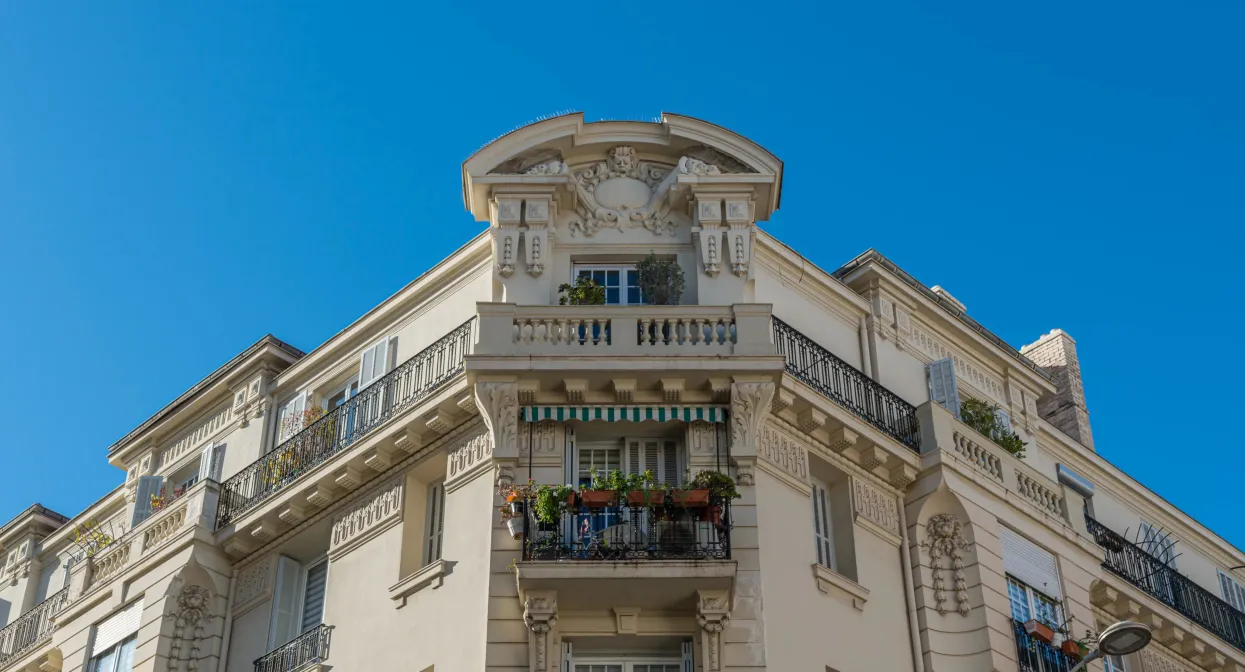 Elegant and refurbished penthouse in Les Musiciens — real estate on the French Riviera — photo 26