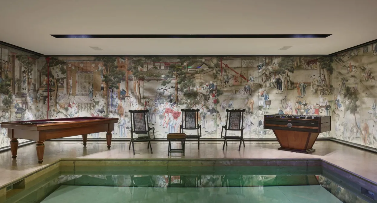 An elegant home nestled within a private estate — real estate on the French Riviera — photo 15