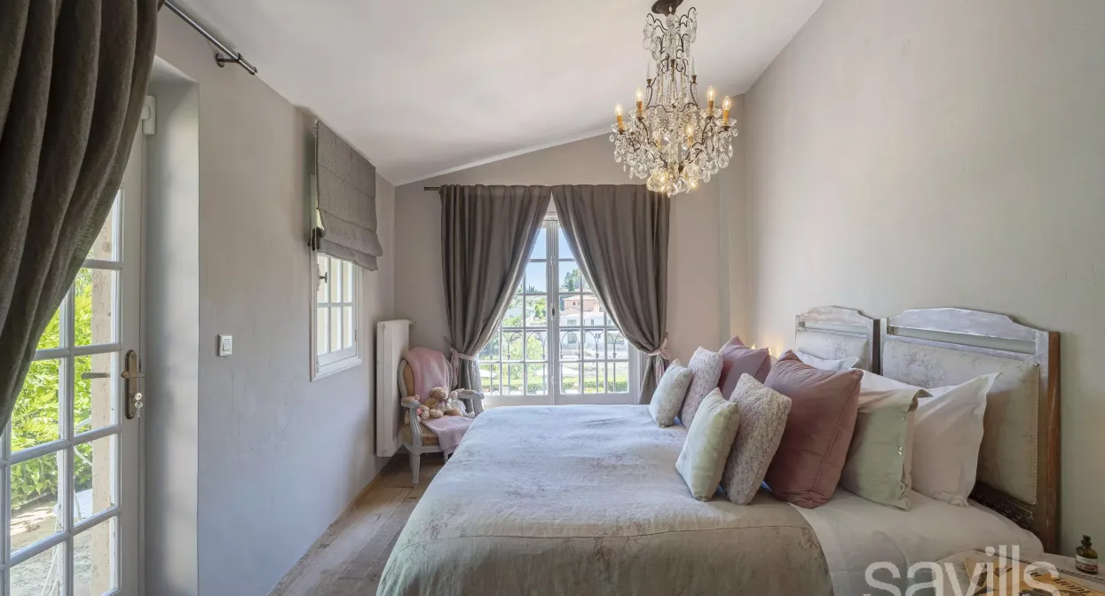 An exceptional estate in the heart of Provence — real estate on the French Riviera — photo 43