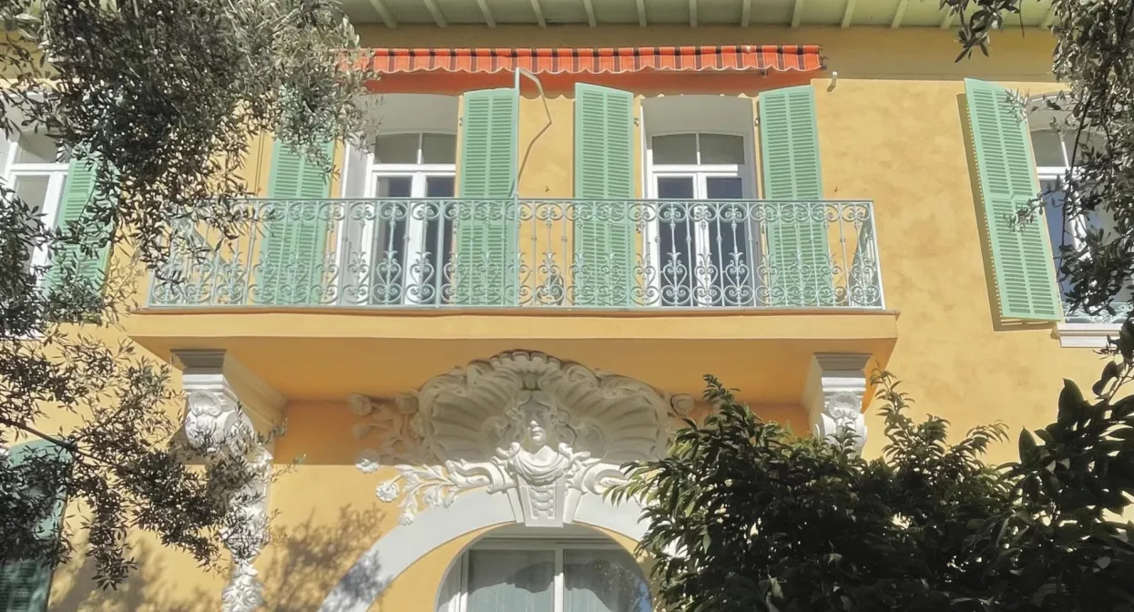 Luxury Belle Epoque apartment near Monaco — real estate on the French Riviera — photo 3