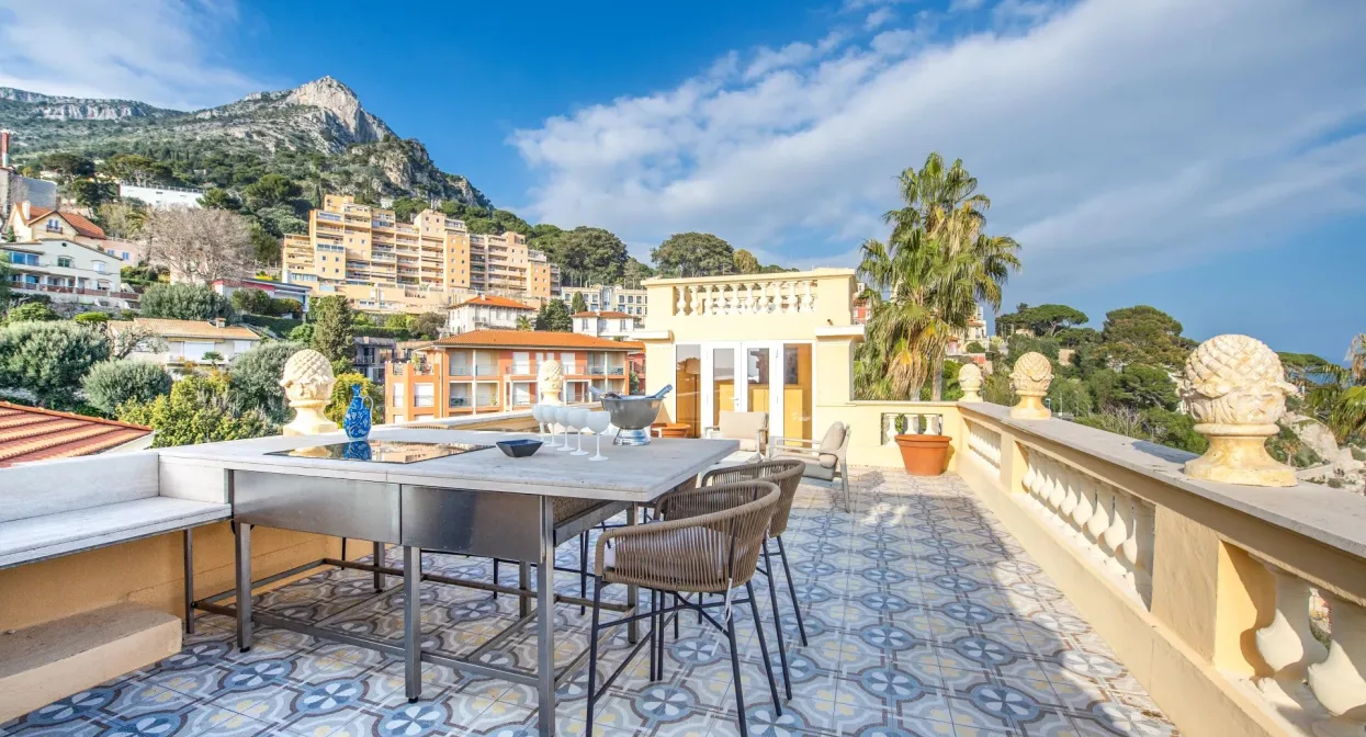 Unique penthouse with terraces and sea views — real estate on the French Riviera — photo 49