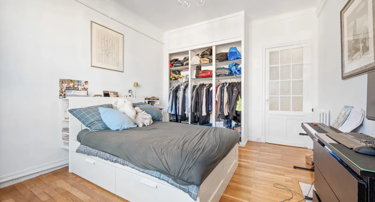 Elegant and refurbished penthouse in Les Musiciens — real estate on the French Riviera — photo 17