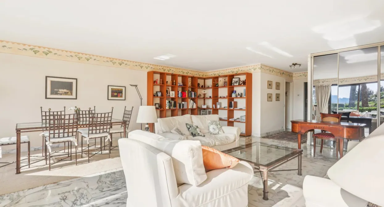 Luxury sea view duplex — real estate on the French Riviera — photo 12