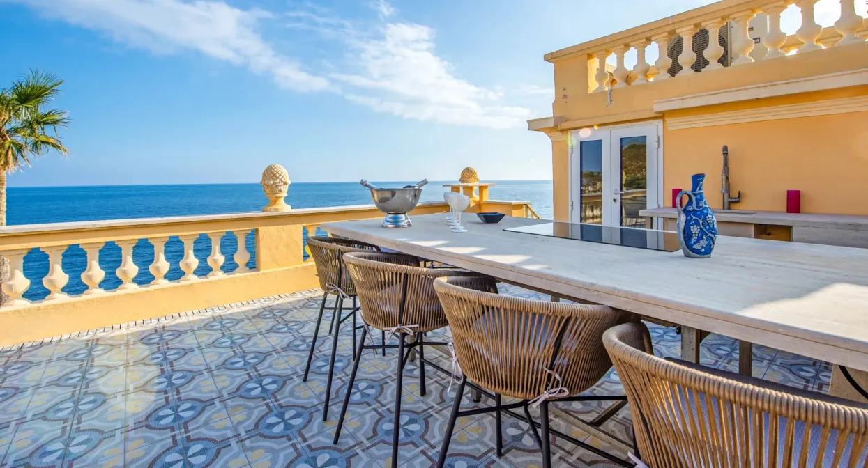 Unique penthouse with terraces and sea views — real estate on the French Riviera — photo 50