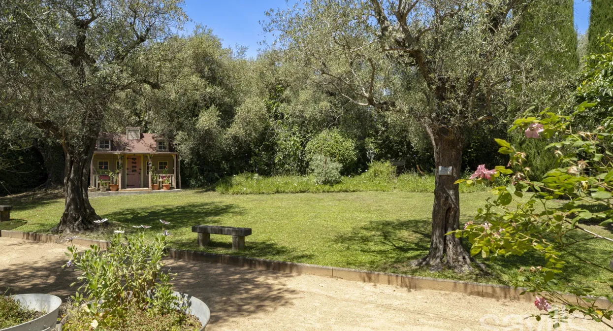An exceptional estate in the heart of Provence — real estate on the French Riviera — photo 13