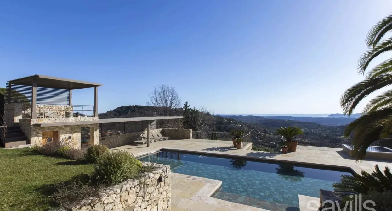 An Exceptional Provençal Bastide — real estate on the French Riviera — photo 11