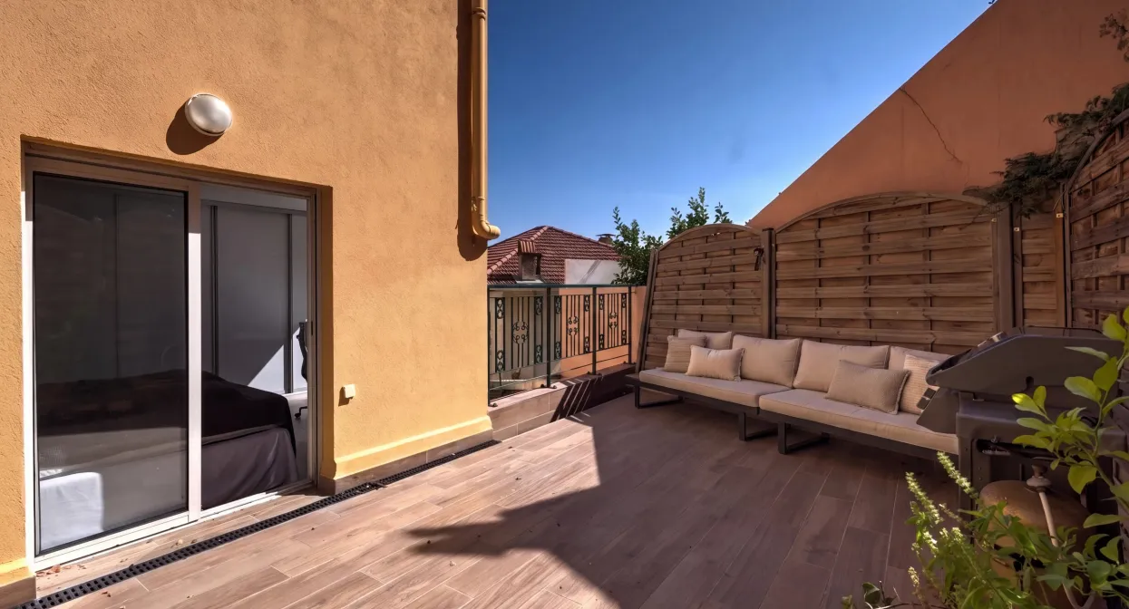 Prestigious Apartment with Panoramic Sea Views — real estate on the French Riviera — photo 9
