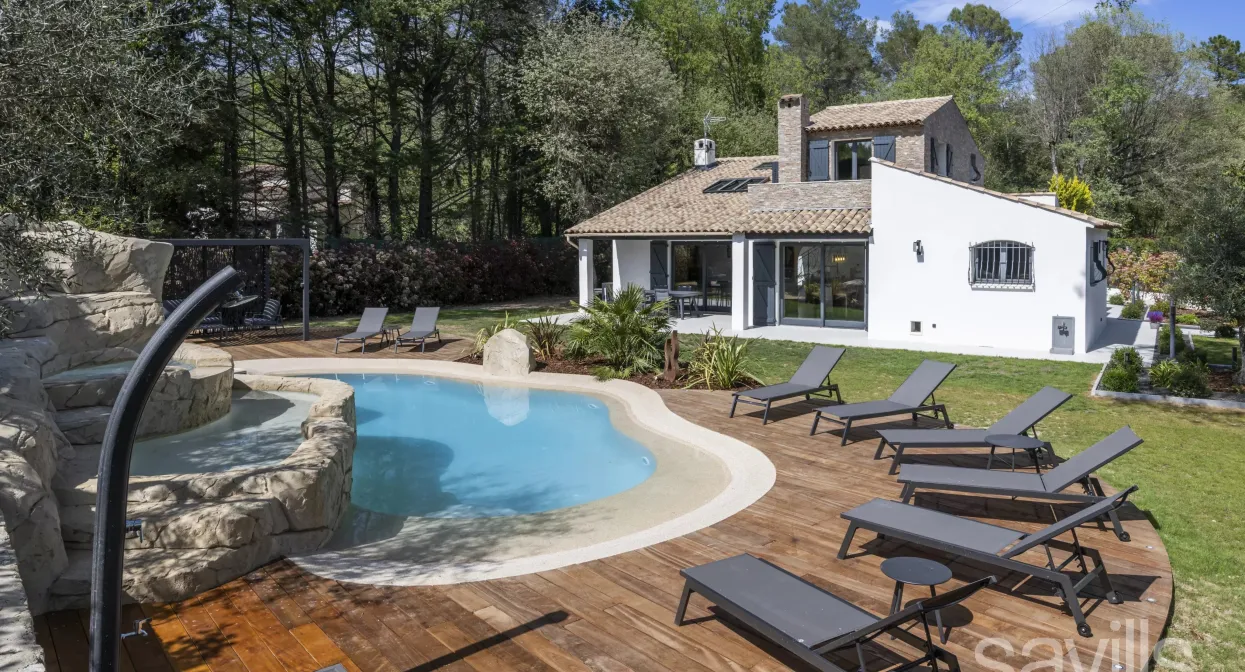 Renovated Exceptional Property – Absolute Peace and Quiet — real estate on the French Riviera — photo 1