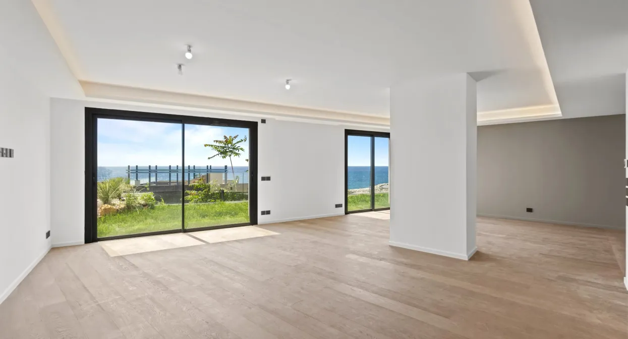 New Four-Bedroom Apartment – Within Walking Distance of the Beaches and Monaco — real estate on the French Riviera — photo 3